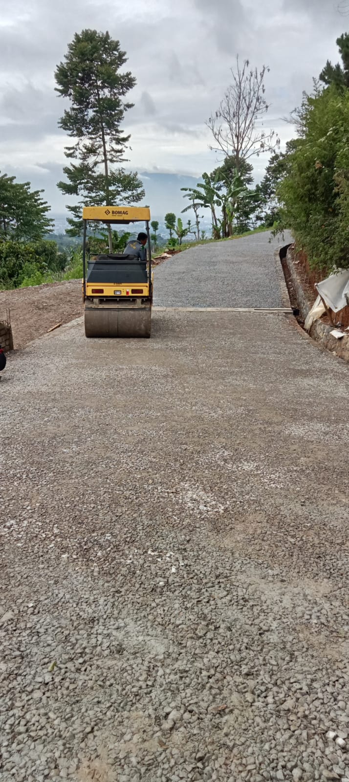 pengaspalan aspal hotmix murah semarang Pengaspalan jalan perumahan di Genuk
