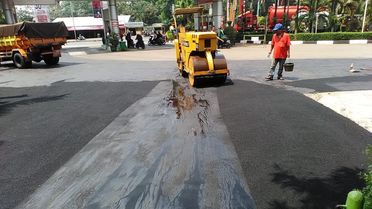 pengaspalan aspal hotmix murah semarang  PENGASPALAN HALAMAN SPBU Pedurungan