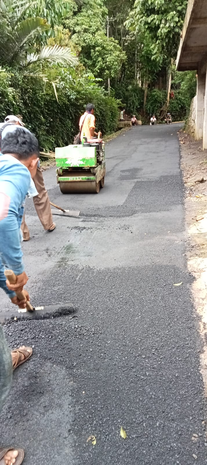 pengaspalan aspal hotmix murah semarang Pengaspalan murah jalan perumahan Genuk