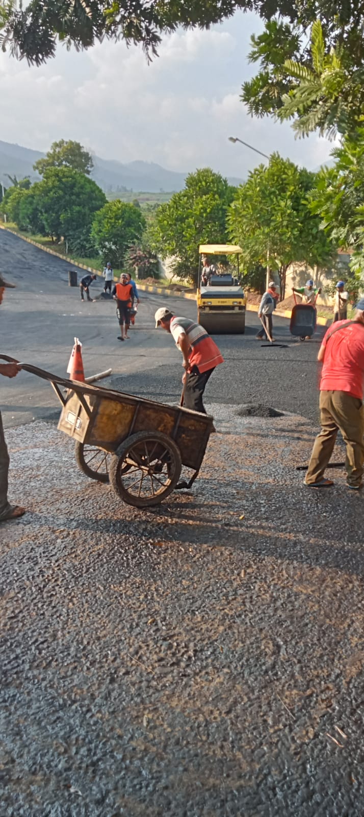pengaspalan aspal hotmix murah semarang Pengaspalan murah jalan perumahan Ngaliyan