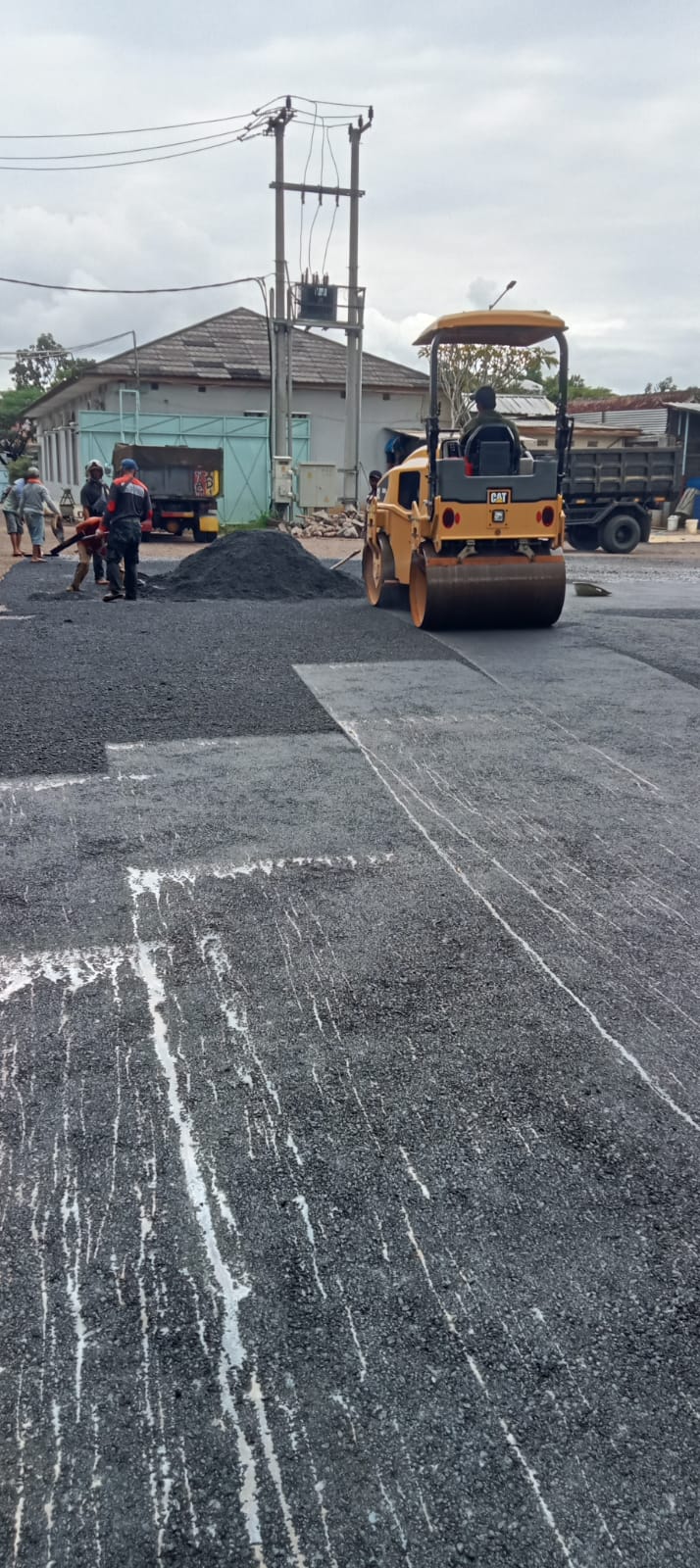 pengaspalan aspal hotmix murah semarang Pengaspalan murah area pabrik purwokerto Banyumas